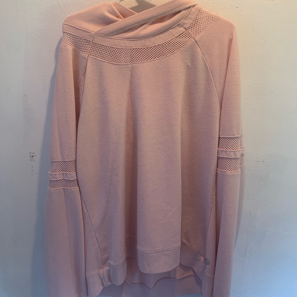 90 degree girls long sleeve w/hood slightly used:)